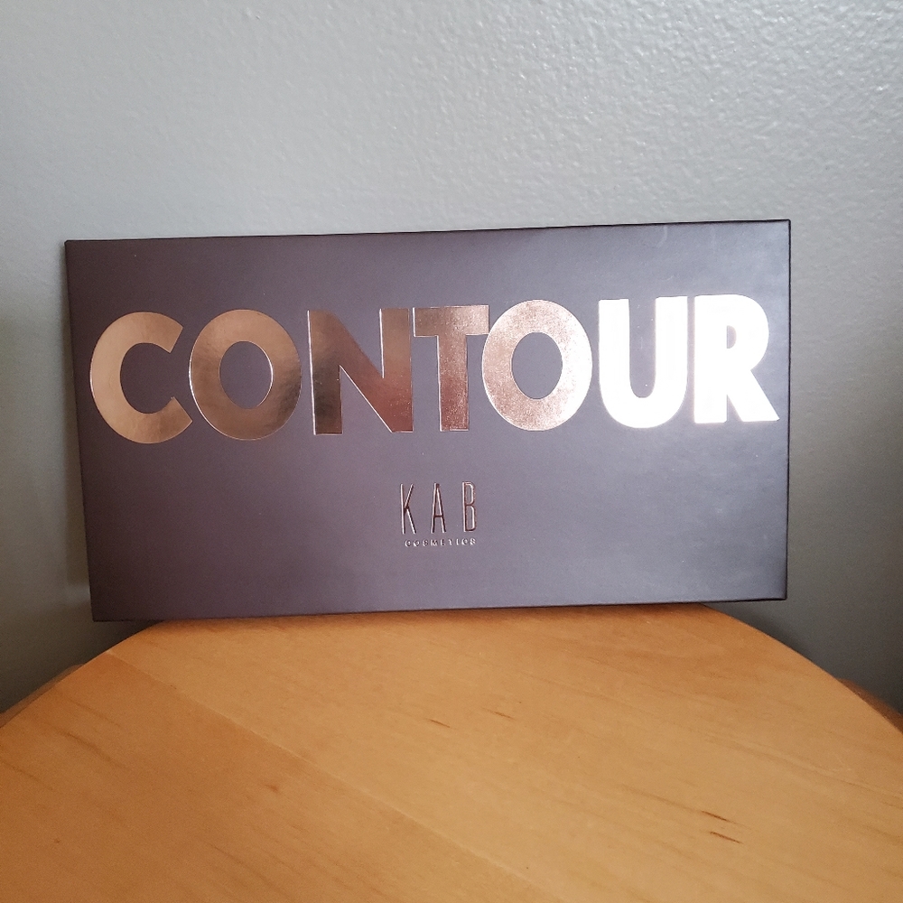 KAB cosmetics contour palette - volume 1